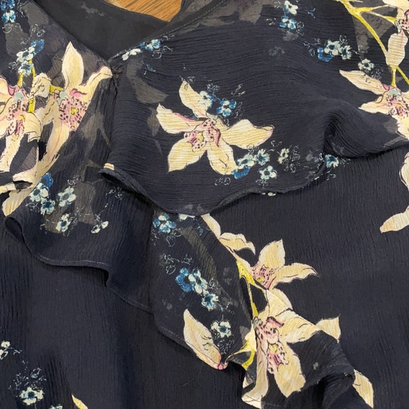 PAIGE Blouse - Picture 3 of 5